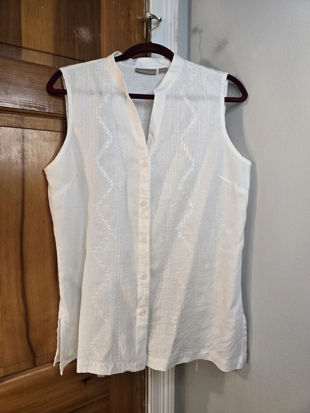 Kim Rogers White Sleeveless Embroidered Linen Button-Up Blouse Sz L - Picture 1 of 11